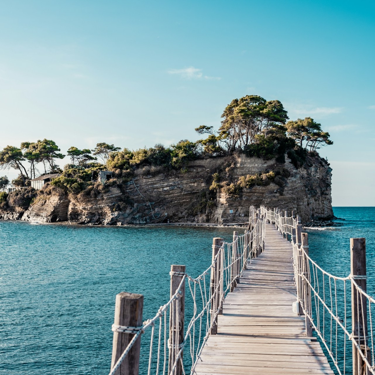 man-waiting-in-airport-waiting-area